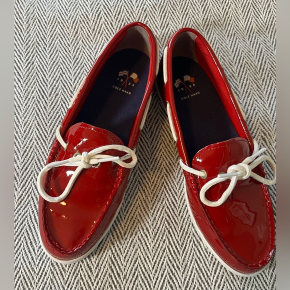 Women’s Cole Haan Nantucket Red Patent Leather Slip-On Boat Shoe Sz 8B - Picture 1 of 8